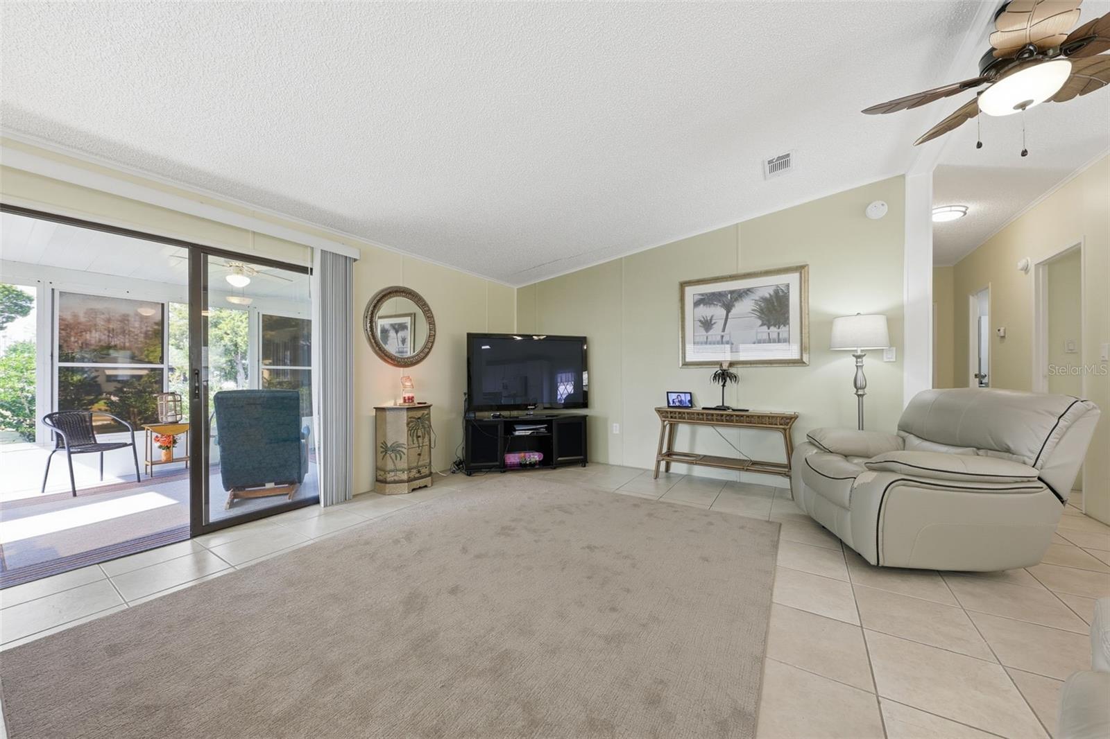 Image 7 of 24 For 532 Tivoli Park Drive