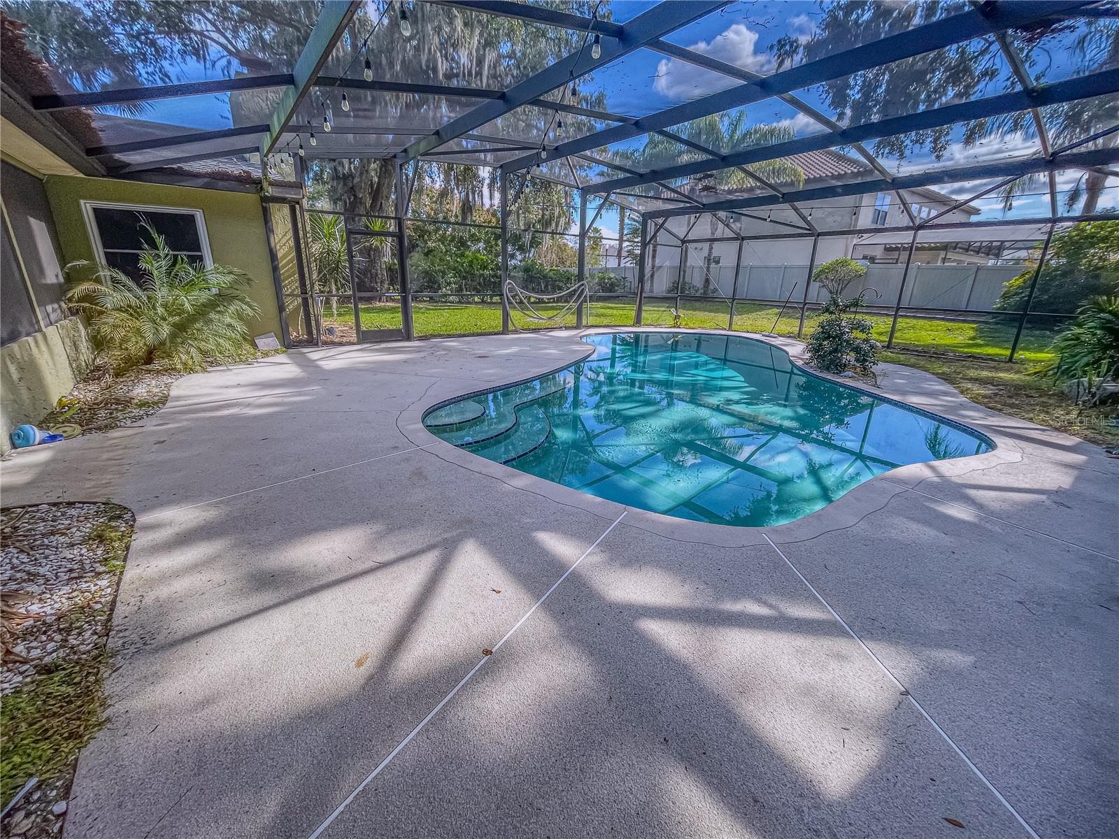 Image 2 of 4 For 1280 Gladiolas Dr