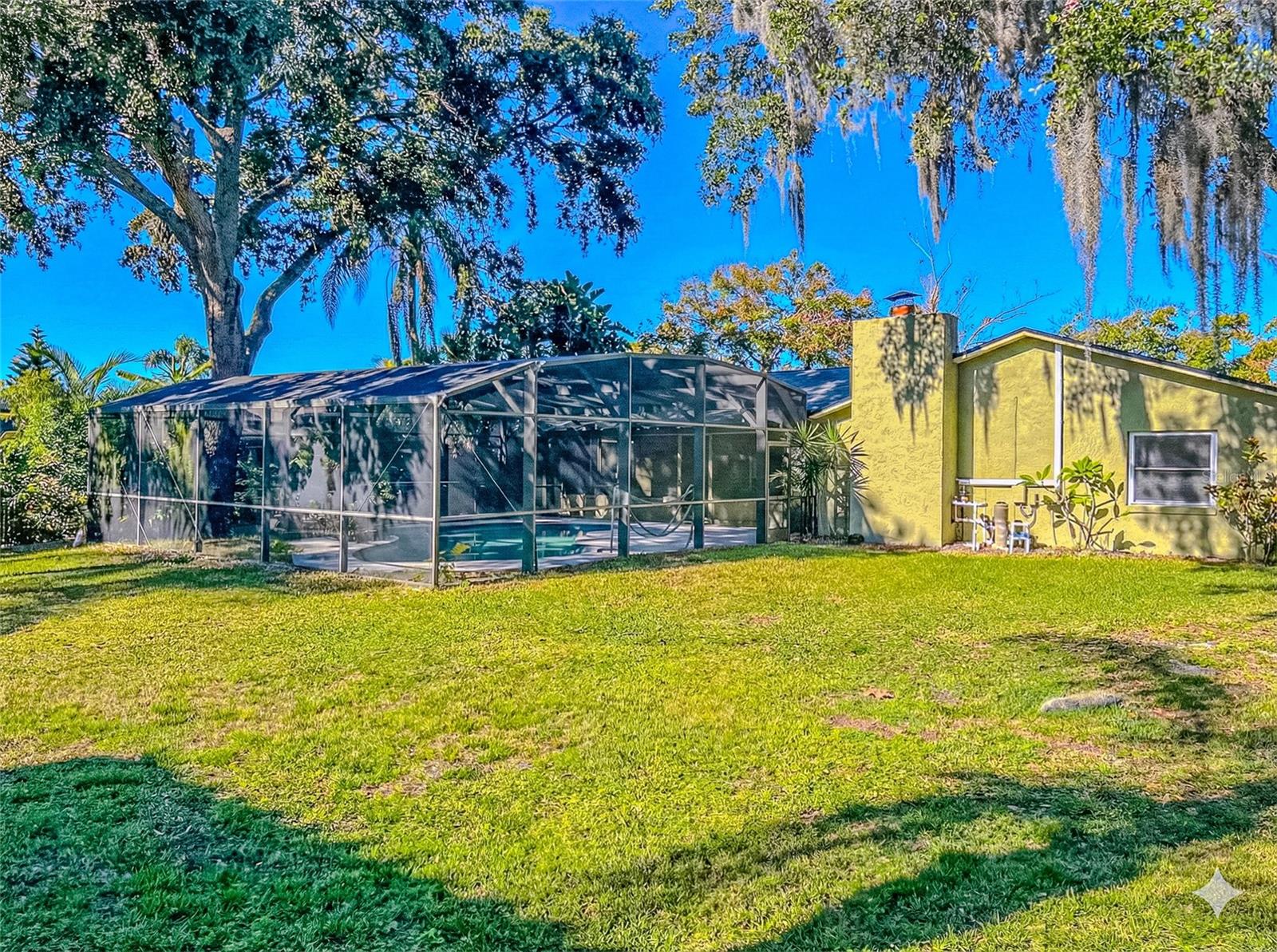 Image 3 of 4 For 1280 Gladiolas Dr