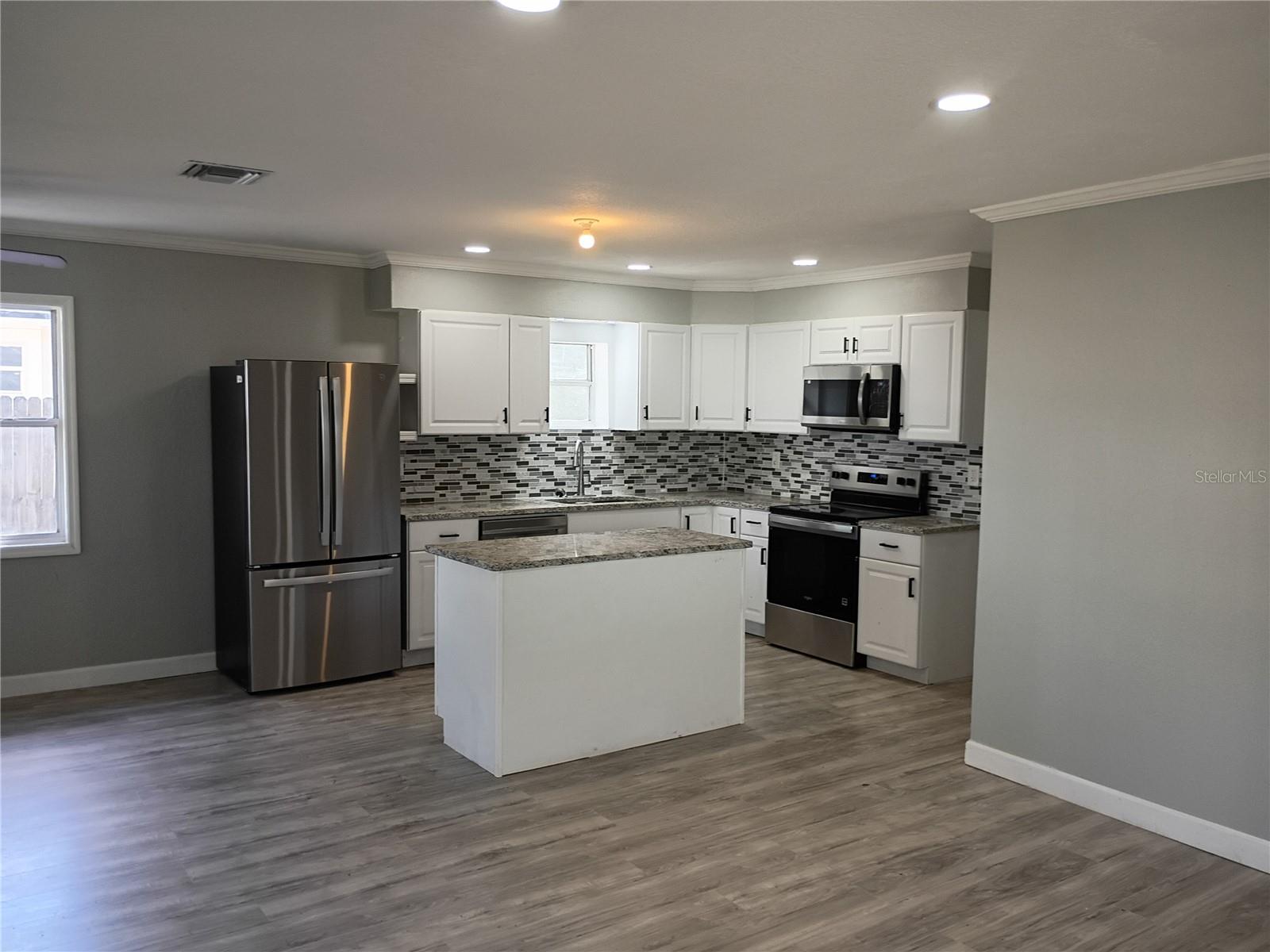 Image 4 of 17 For 3434 Avenue T Nw