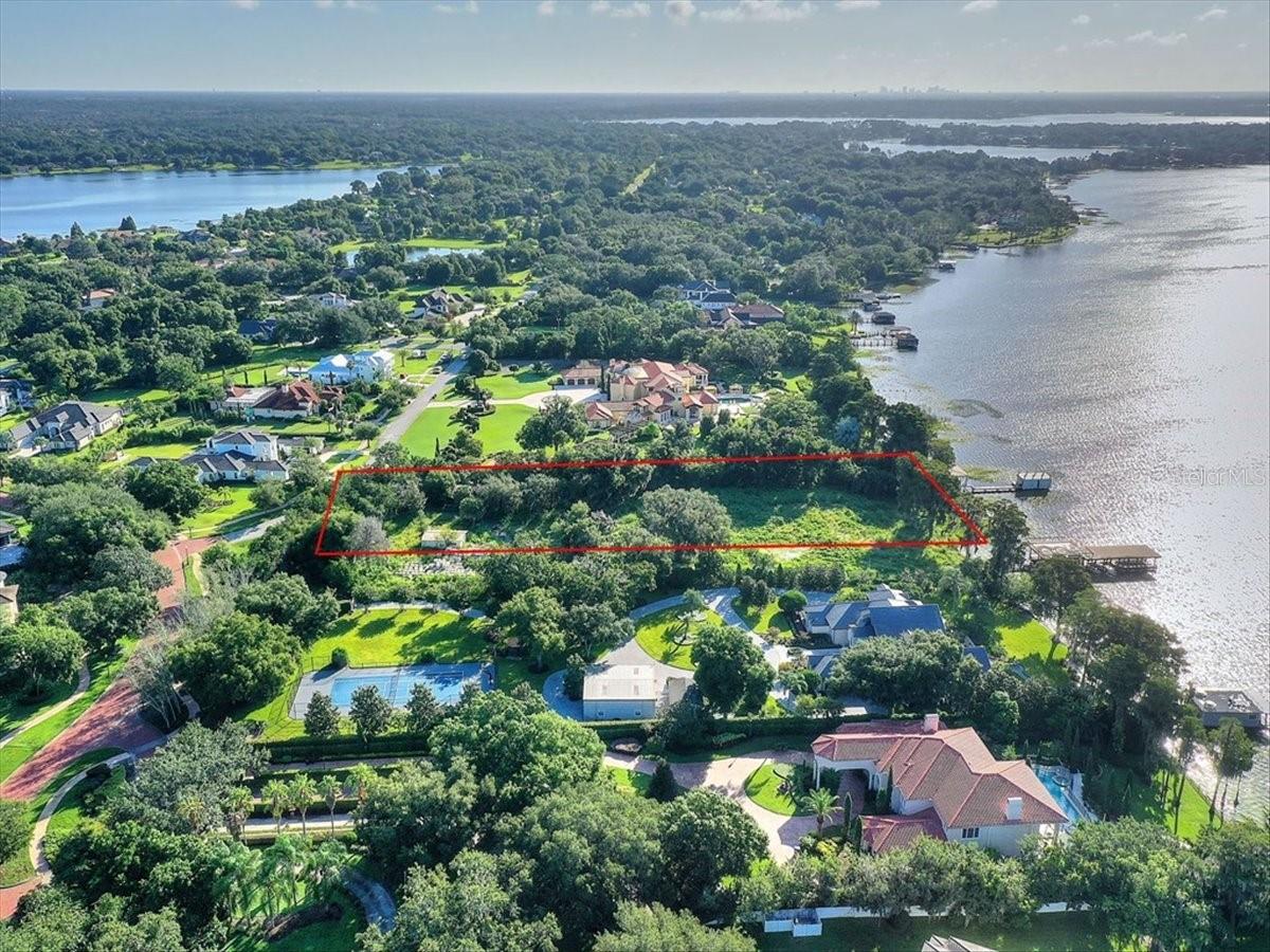 Image 20 of 26 For 12418 Park Avenue