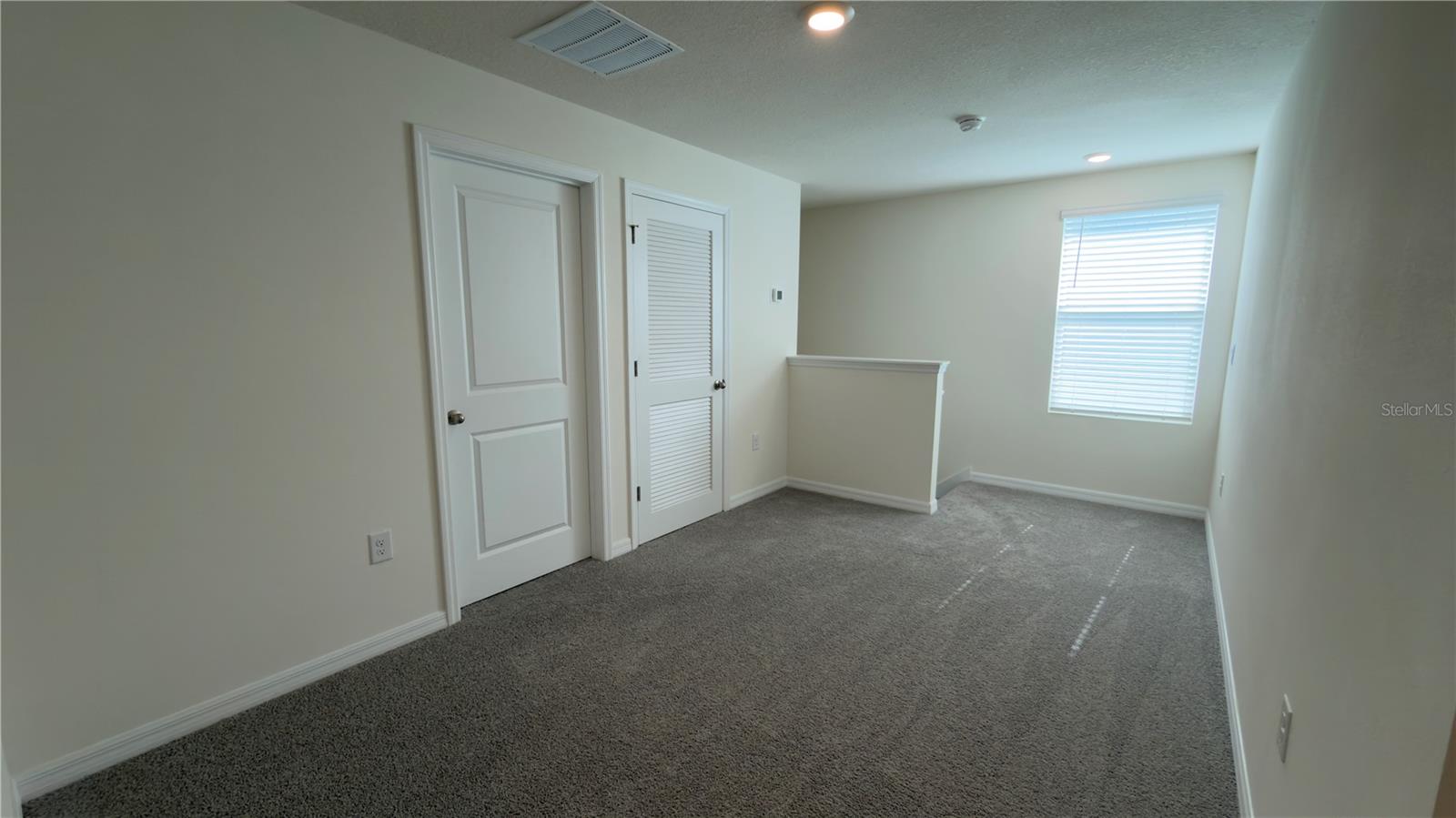 Image 21 of 41 For 8632 45th Court