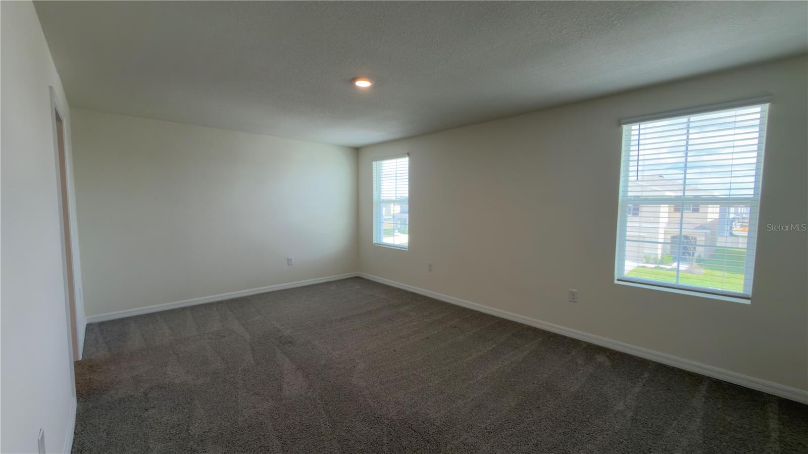 Image 23 of 41 For 8632 45th Court