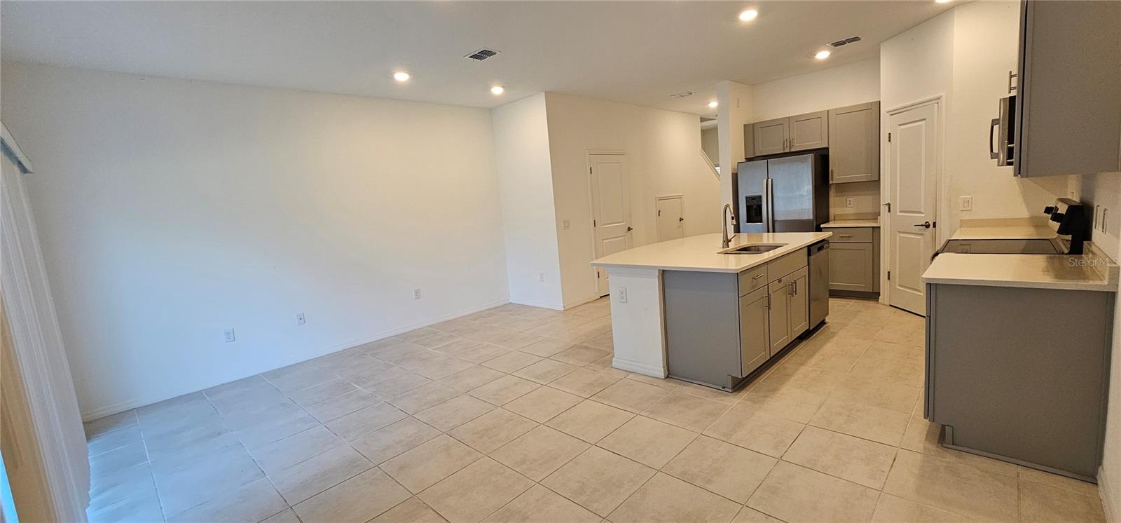 Image 35 of 71 For 3680 Circle Hook Street