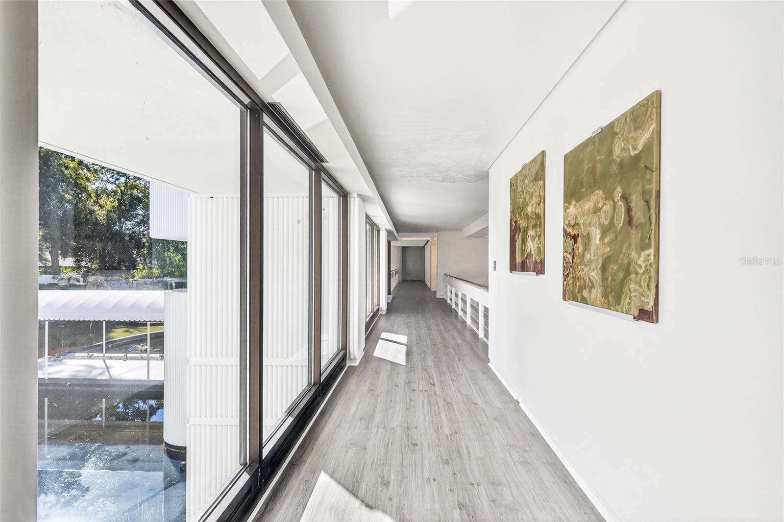 Image 14 of 100 For 812 Sweetwater Club Boulevard