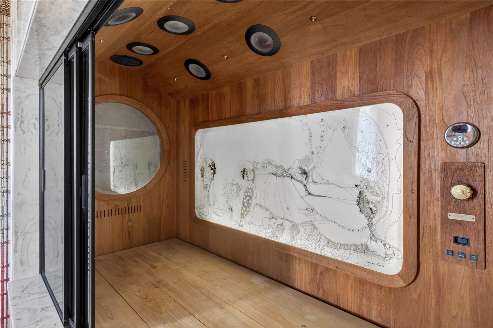 Image 40 of 100 For 812 Sweetwater Club Boulevard