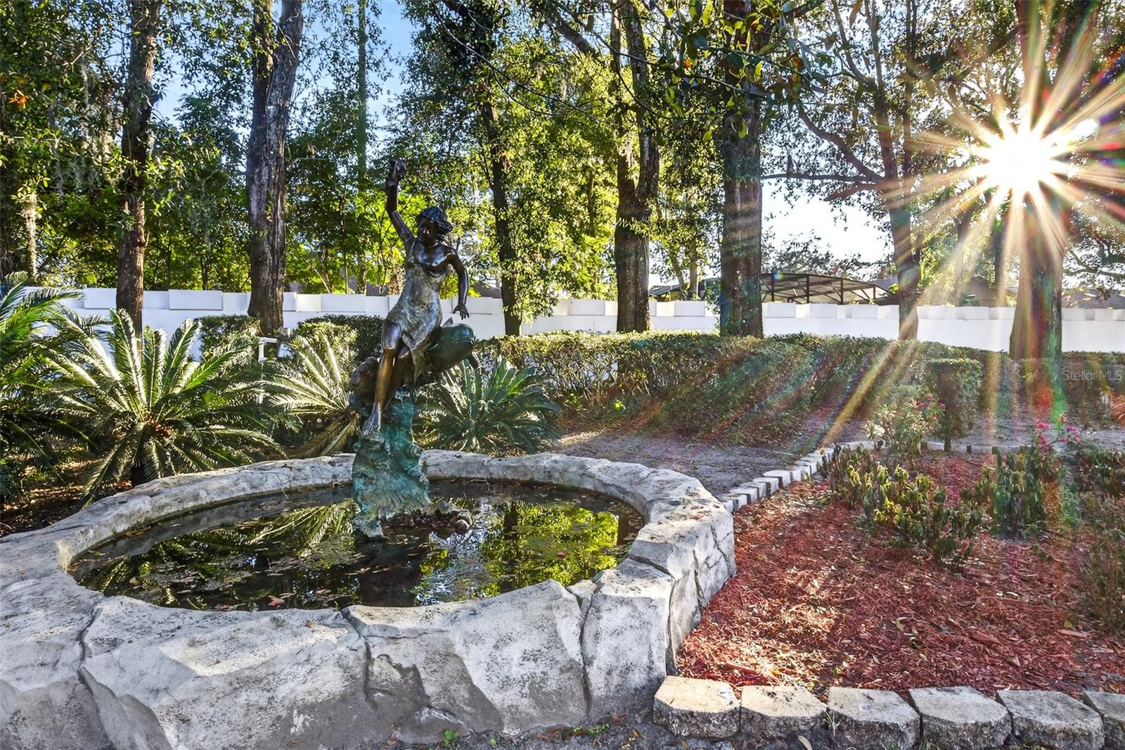 Image 96 of 100 For 812 Sweetwater Club Boulevard