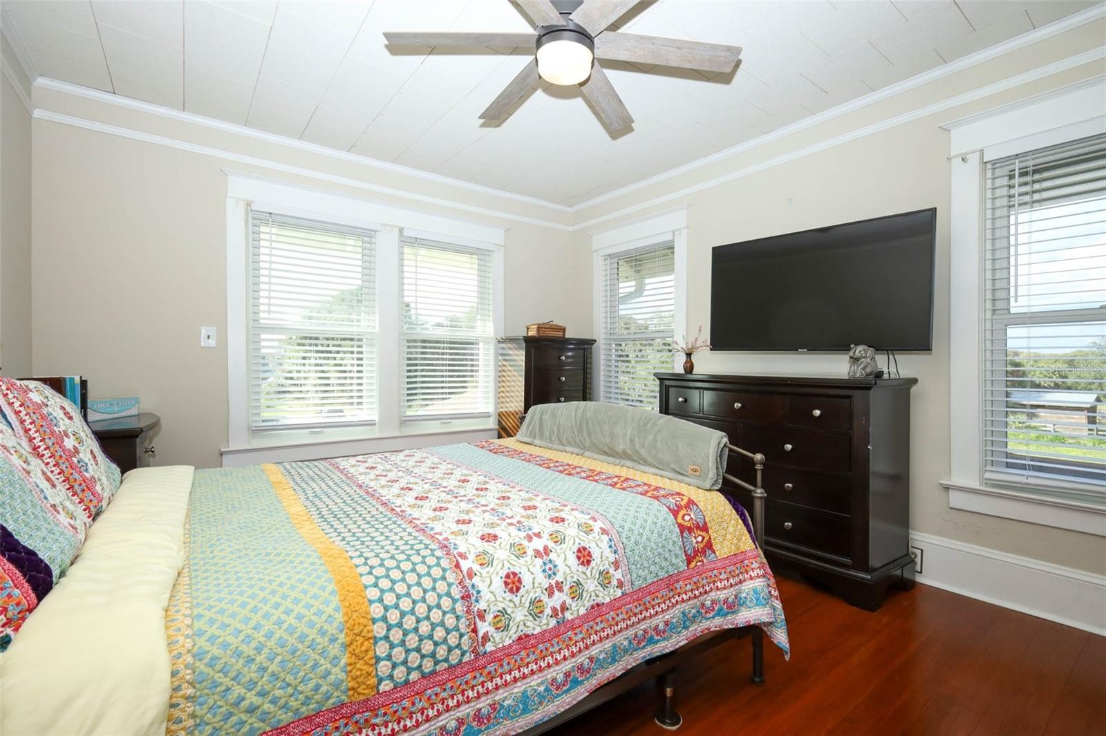 Image 16 of 30 For 2800 Celery Avenue