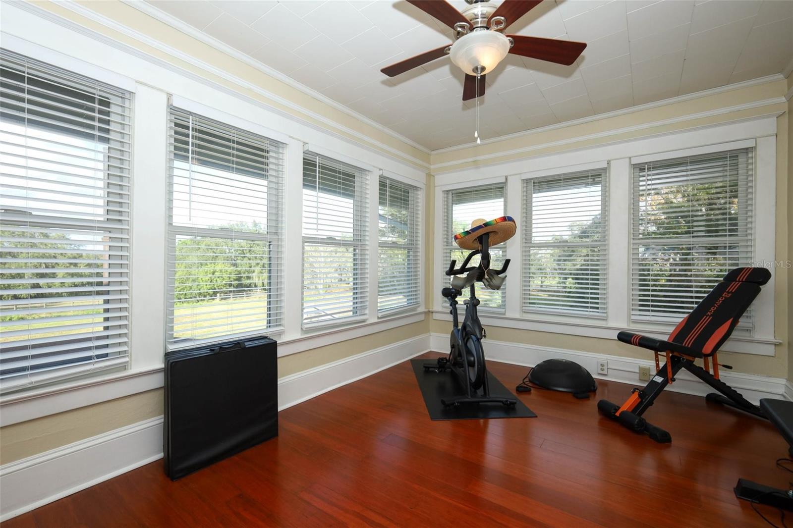 Image 18 of 30 For 2800 Celery Avenue