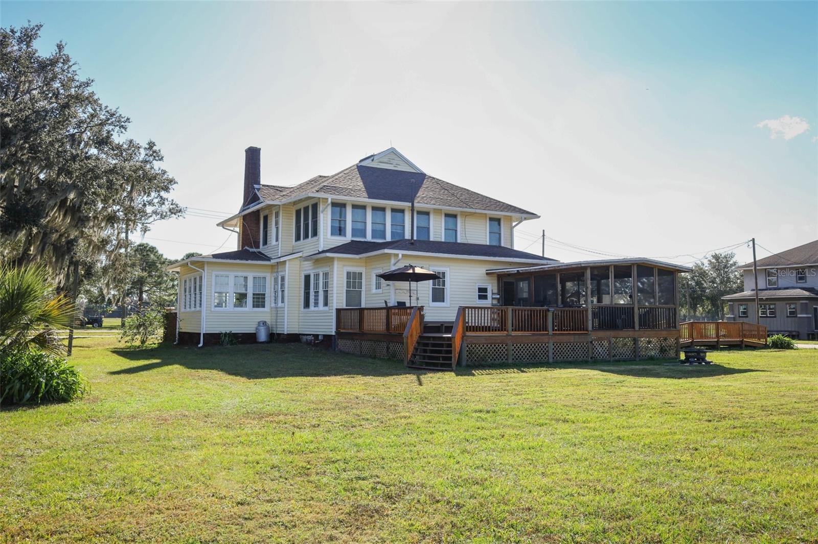 Image 22 of 30 For 2800 Celery Avenue