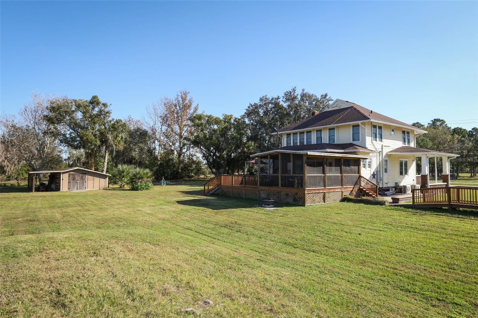 Image 23 of 30 For 2800 Celery Avenue