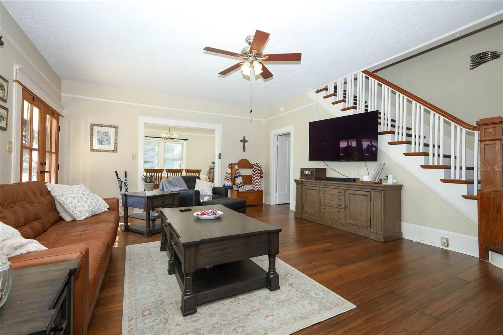 Image 5 of 30 For 2800 Celery Avenue