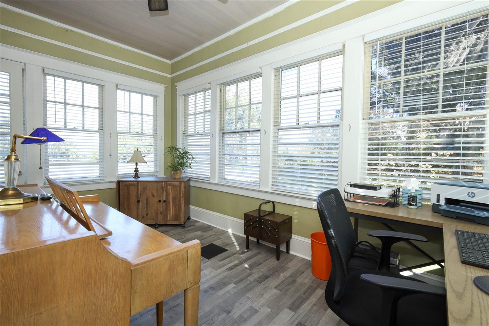 Image 7 of 30 For 2800 Celery Avenue