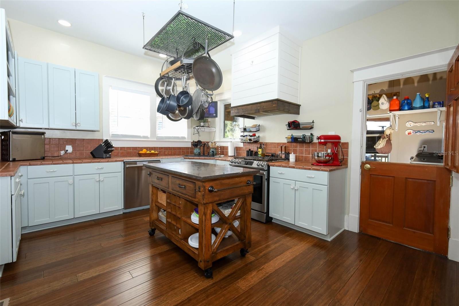 Image 9 of 30 For 2800 Celery Avenue