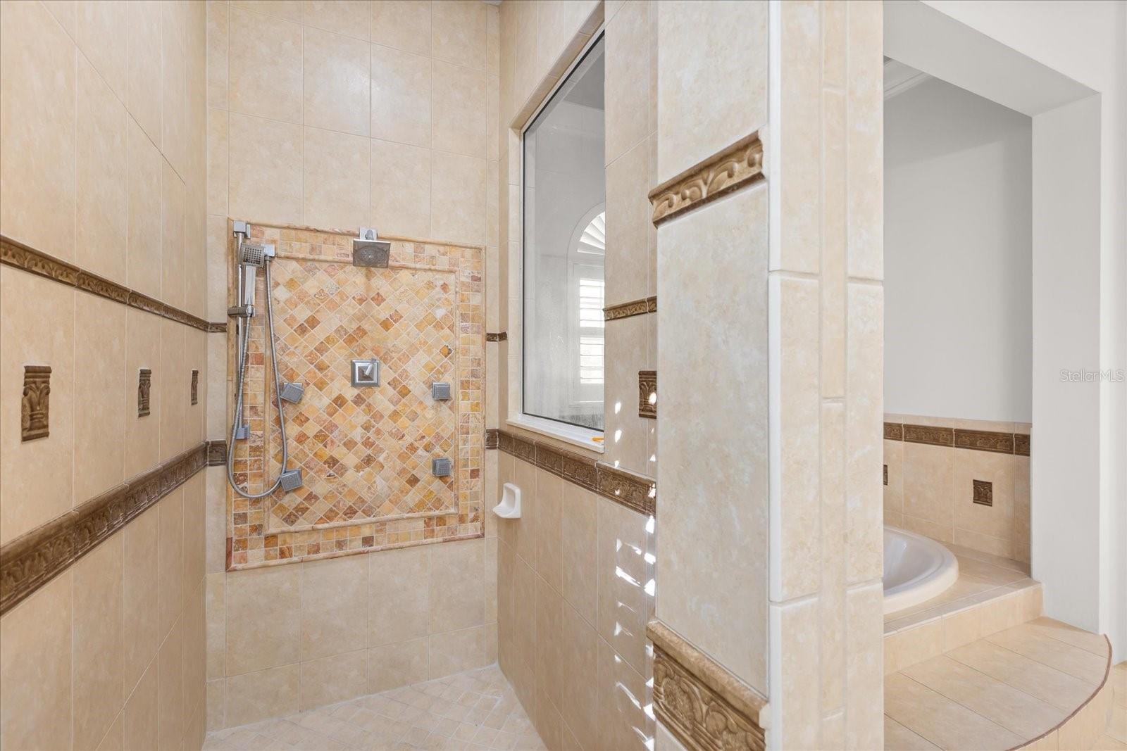 Image 37 of 67 For 3311 Horseshoe Bend Court