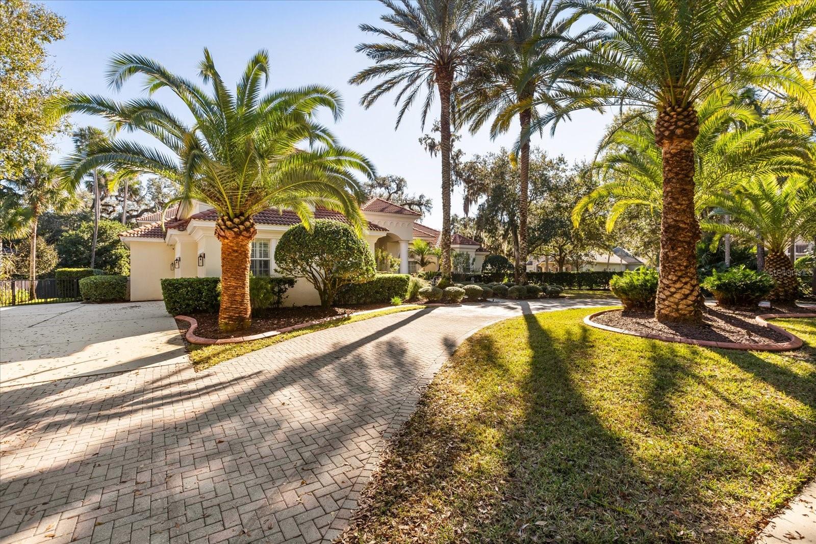 Image 4 of 67 For 3311 Horseshoe Bend Court