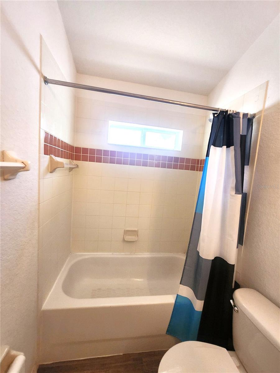 Image 14 of 17 For 238 Vizcay Way