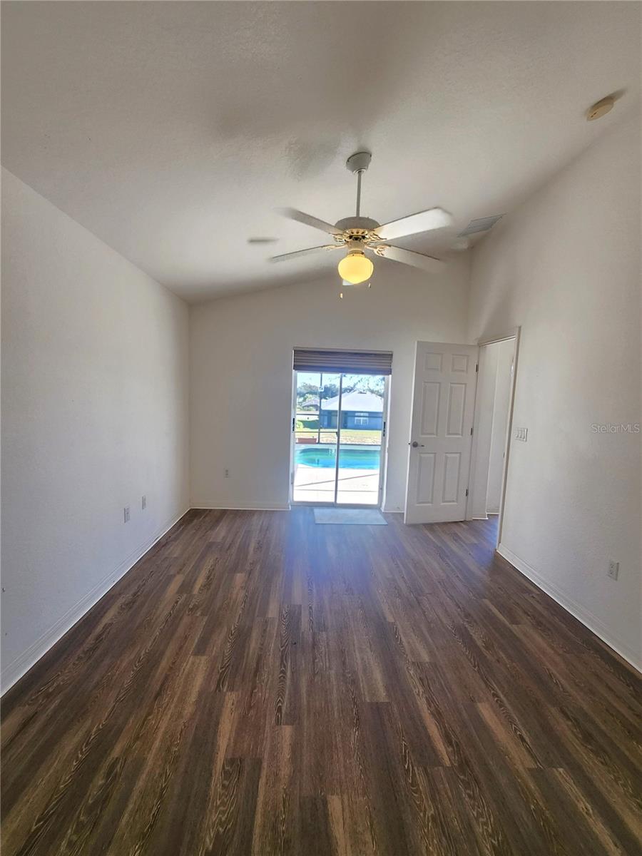 Image 7 of 17 For 238 Vizcay Way