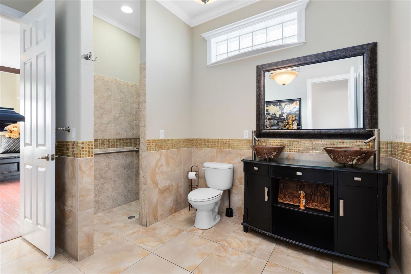 Image 12 of 35 For 2813 Ballard Avenue