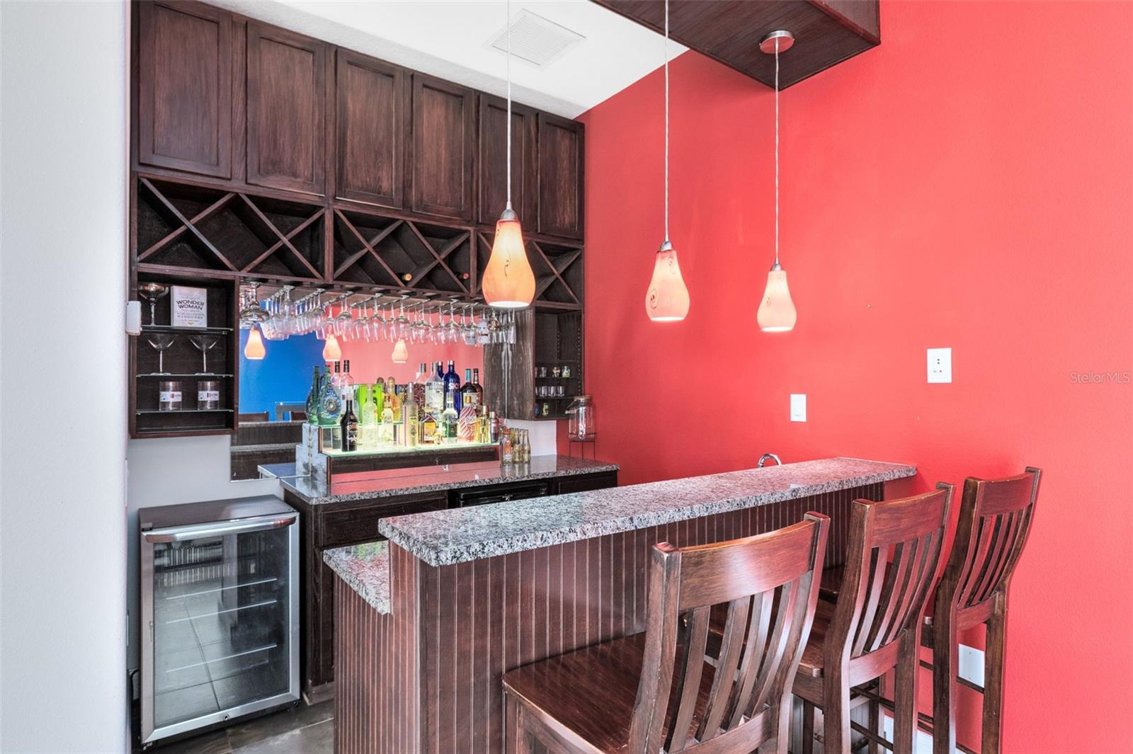 Image 21 of 35 For 2813 Ballard Avenue