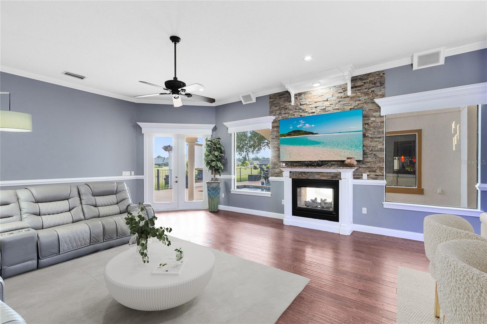 Image 3 of 35 For 2813 Ballard Avenue