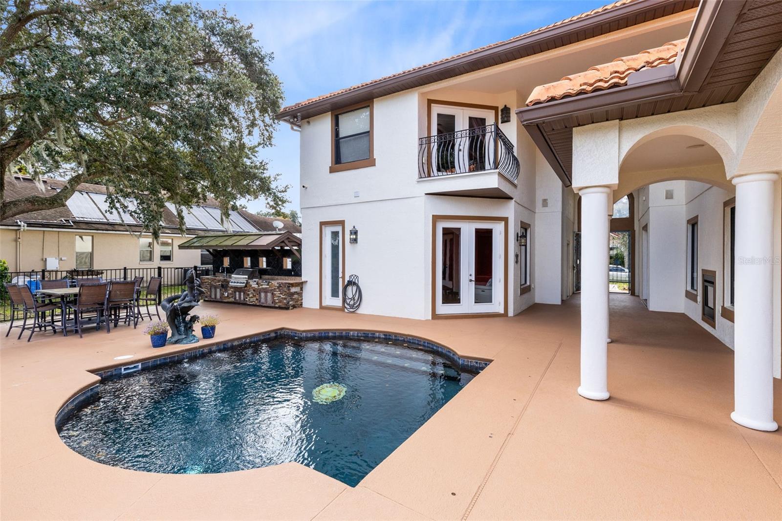 Image 30 of 35 For 2813 Ballard Avenue