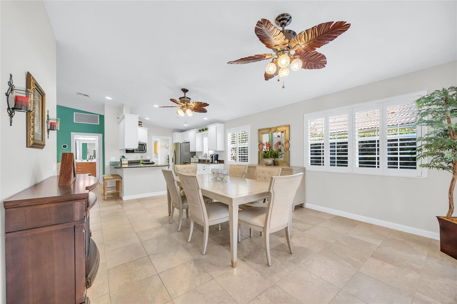 Image 12 of 61 For 11863 Fiore Drive