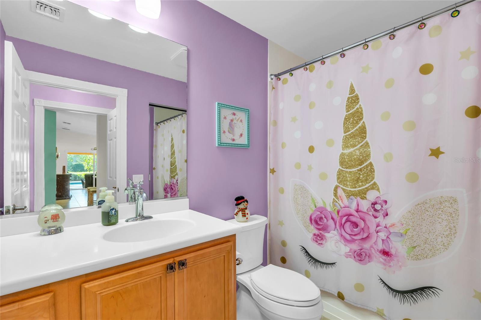 Image 23 of 61 For 11863 Fiore Drive