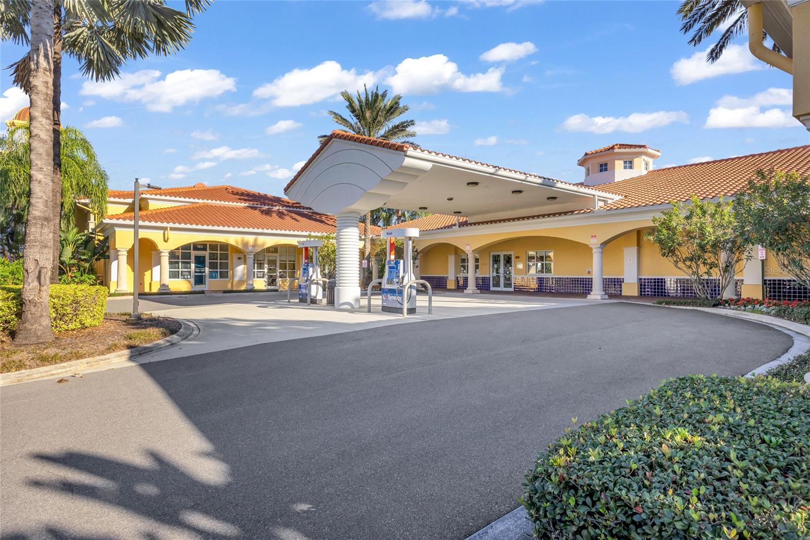 Image 33 of 61 For 11863 Fiore Drive