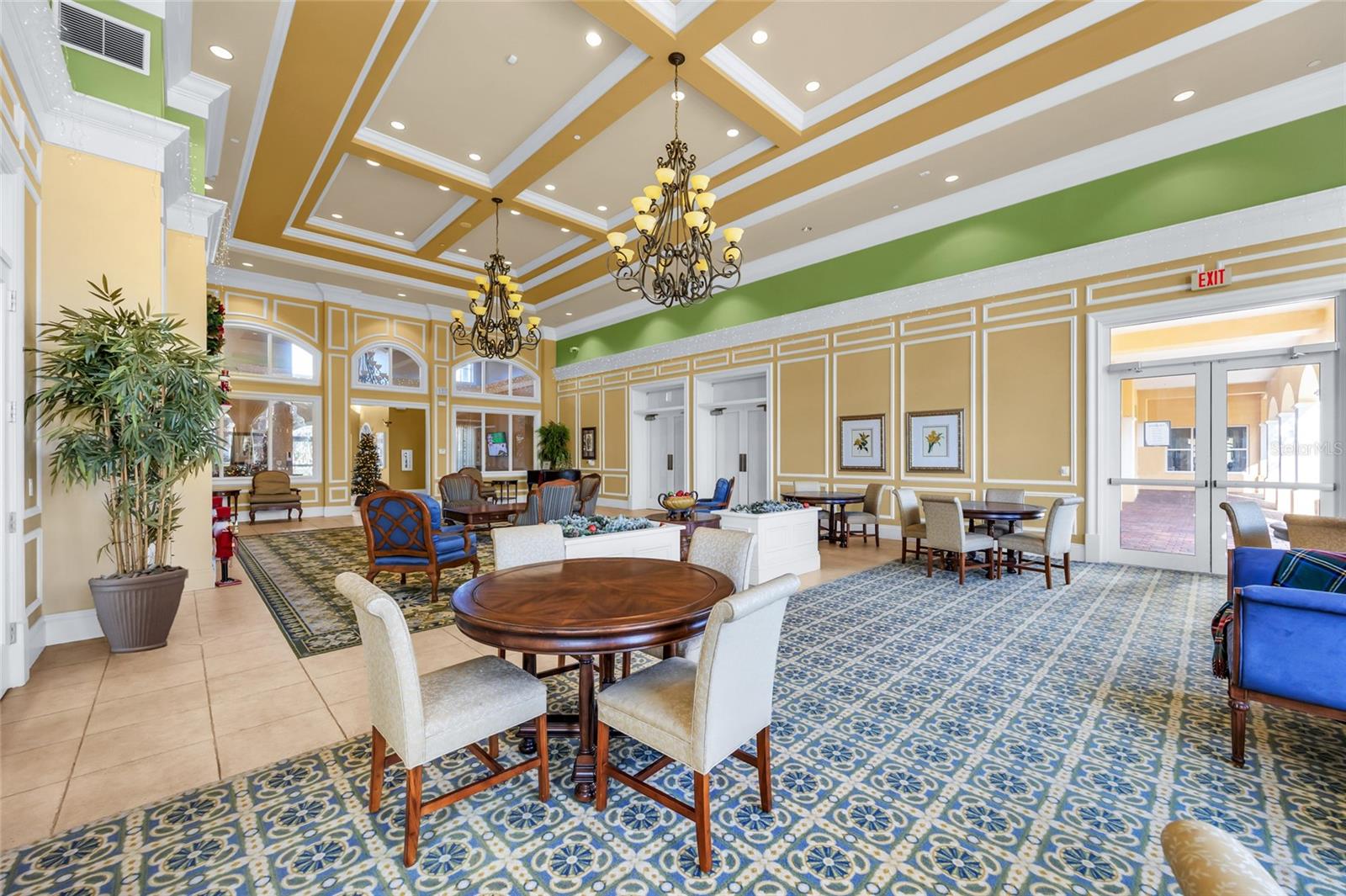 Image 37 of 61 For 11863 Fiore Drive