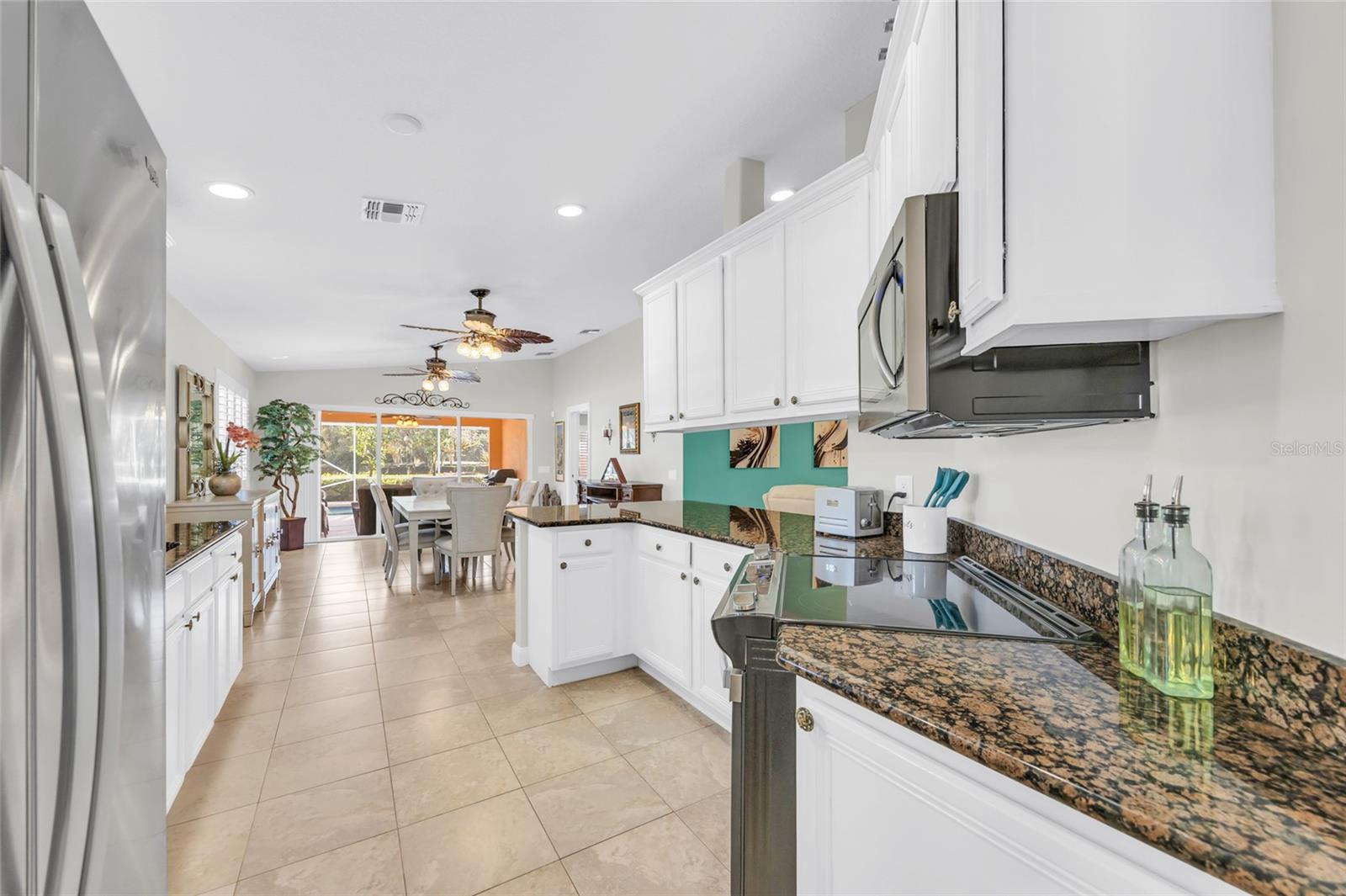 Image 6 of 61 For 11863 Fiore Drive