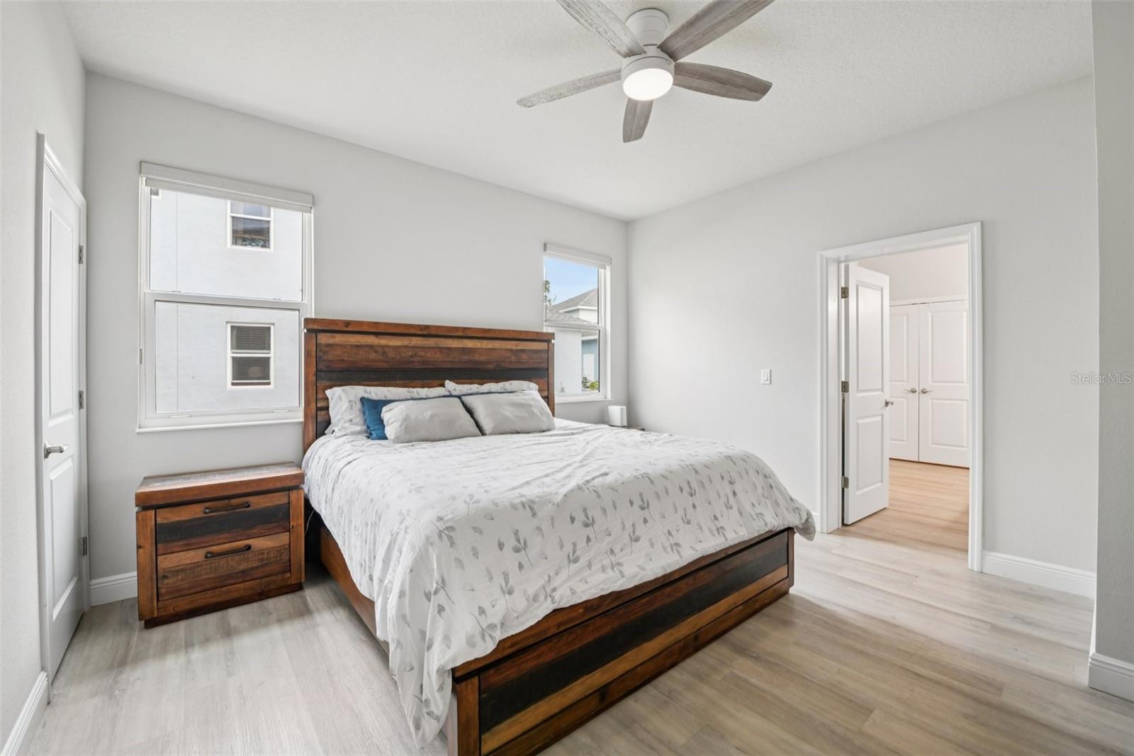 Image 16 of 57 For 3124 Meleto Boulevard