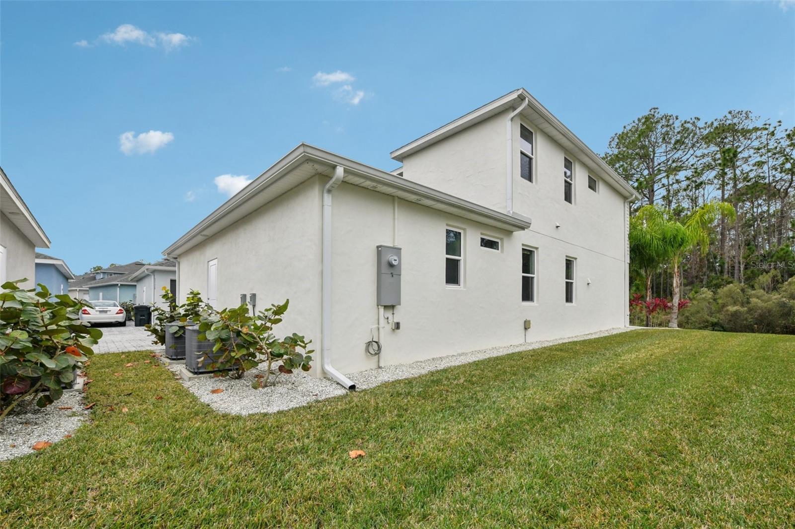 Image 35 of 57 For 3124 Meleto Boulevard