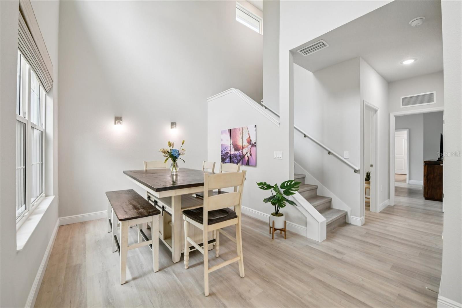 Image 5 of 57 For 3124 Meleto Boulevard