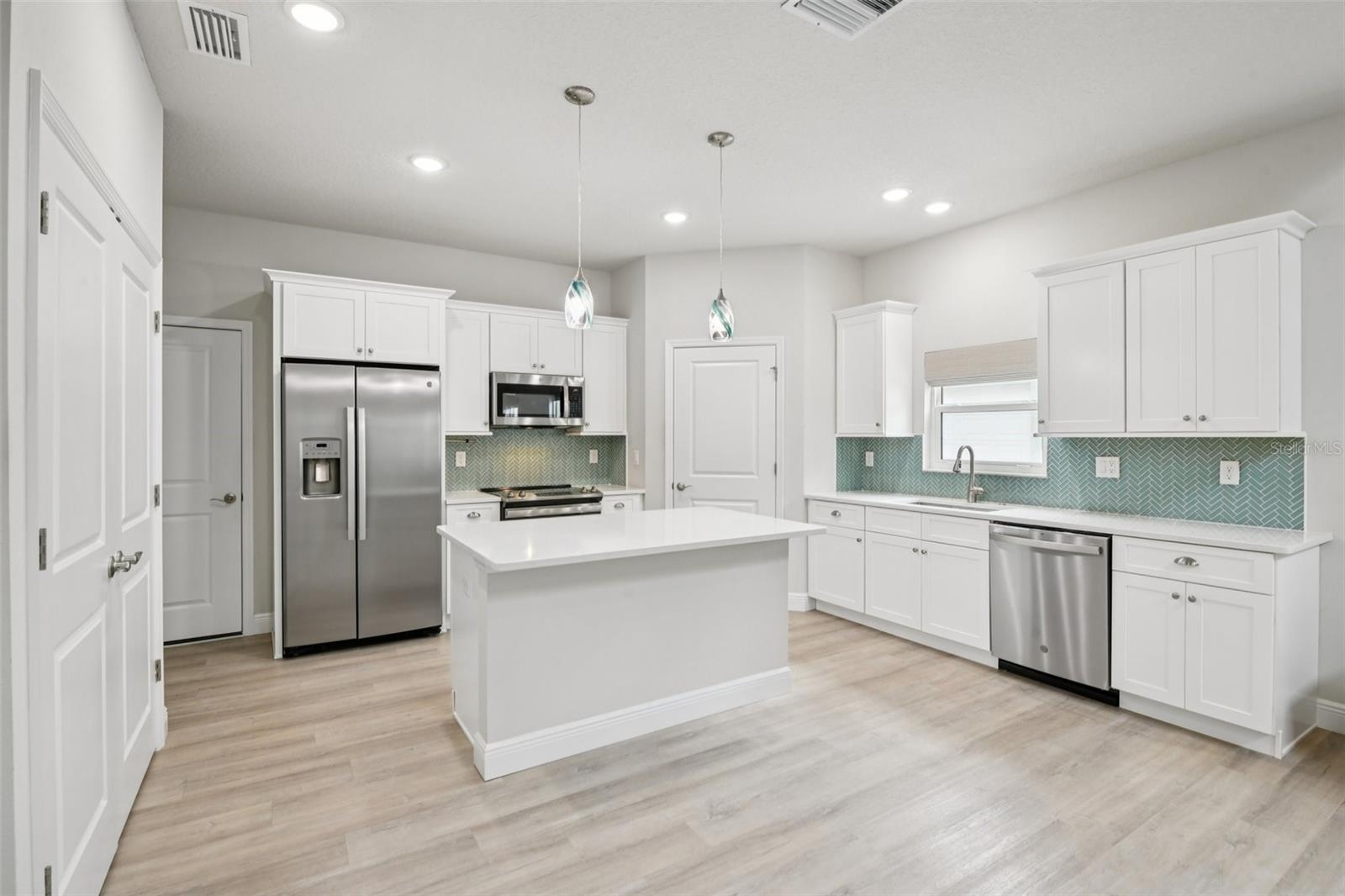 Image 8 of 57 For 3124 Meleto Boulevard