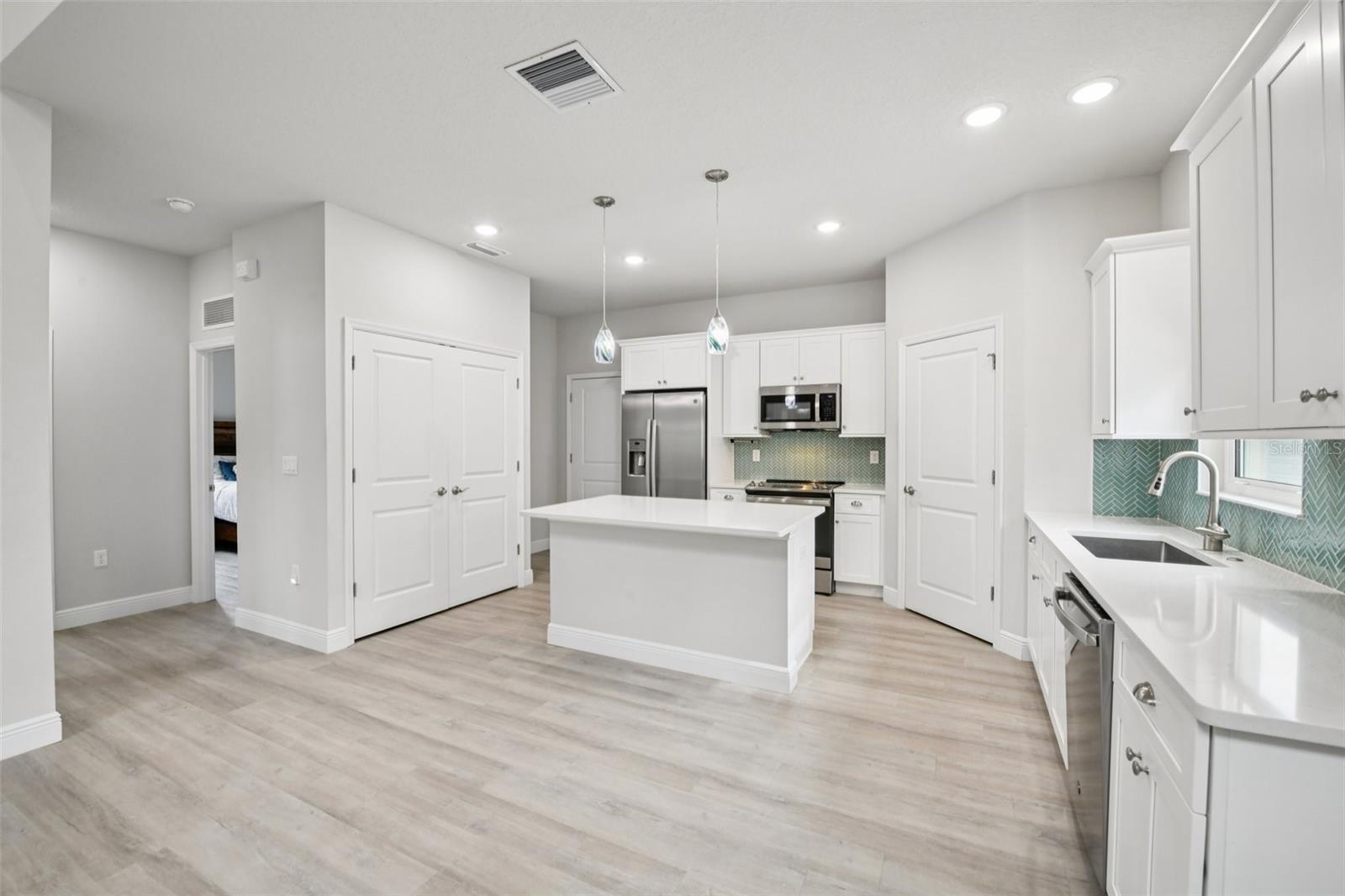 Image 9 of 57 For 3124 Meleto Boulevard