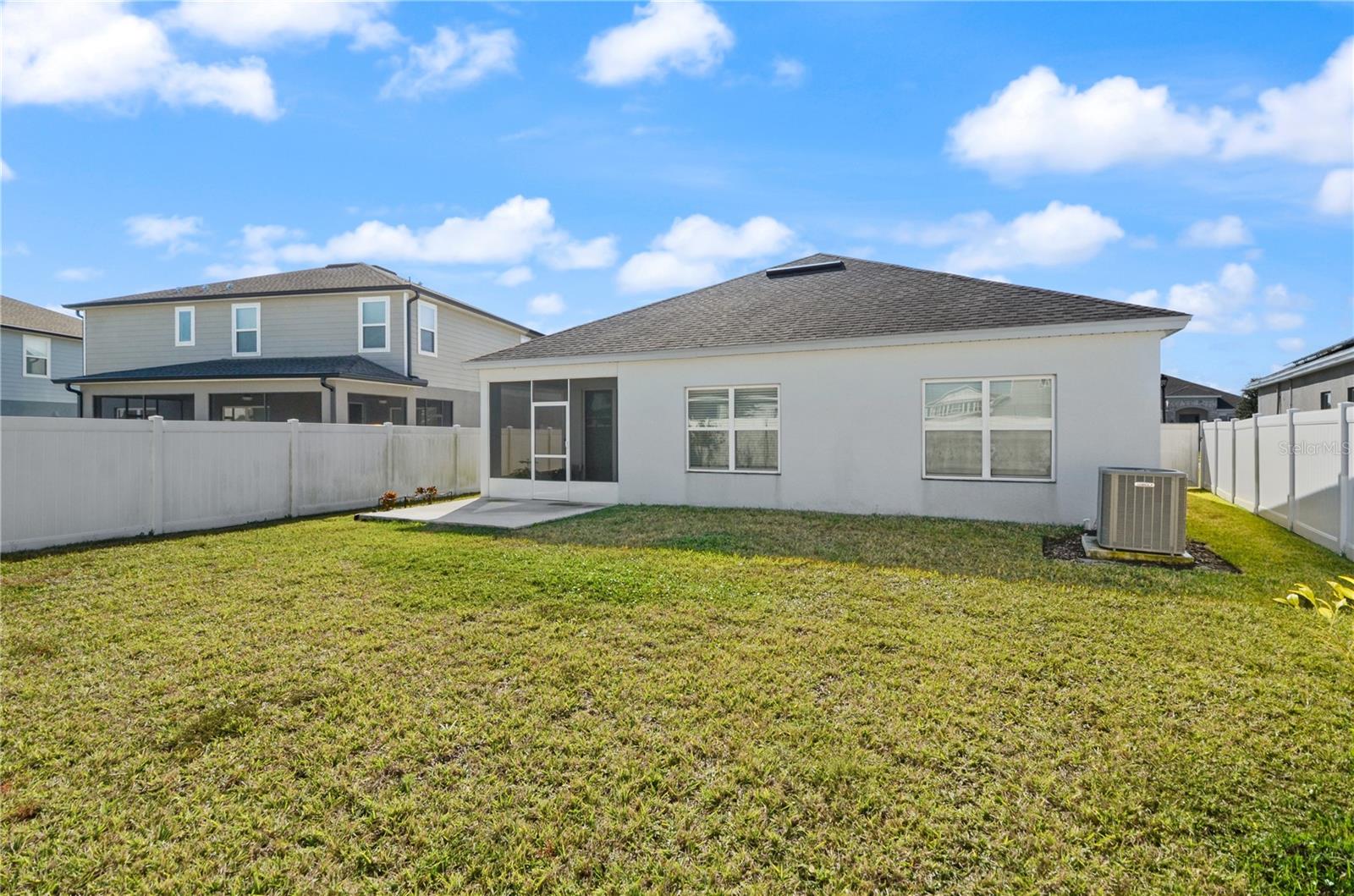 Image 21 of 23 For 1078 Chelan Falls Drive