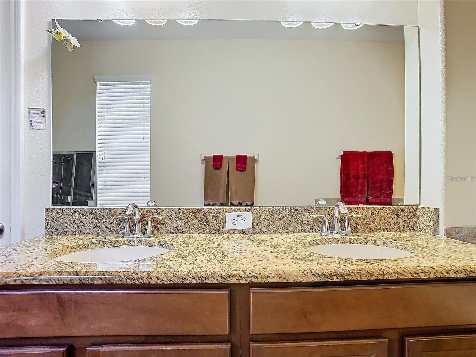 Image 12 of 80 For 1137 Seburn Road