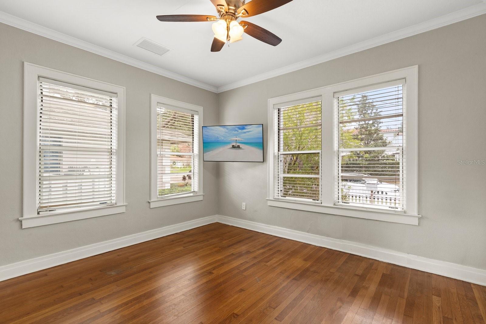 Image 16 of 28 For 228 Miller Street