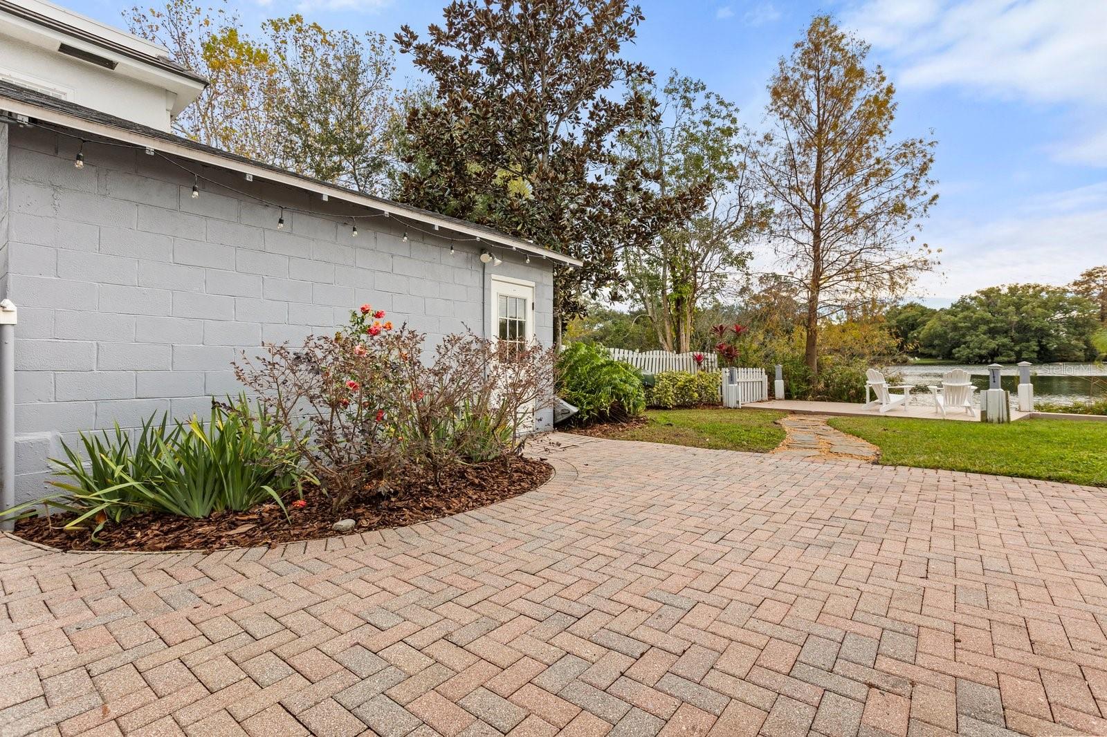 Image 22 of 28 For 228 Miller Street