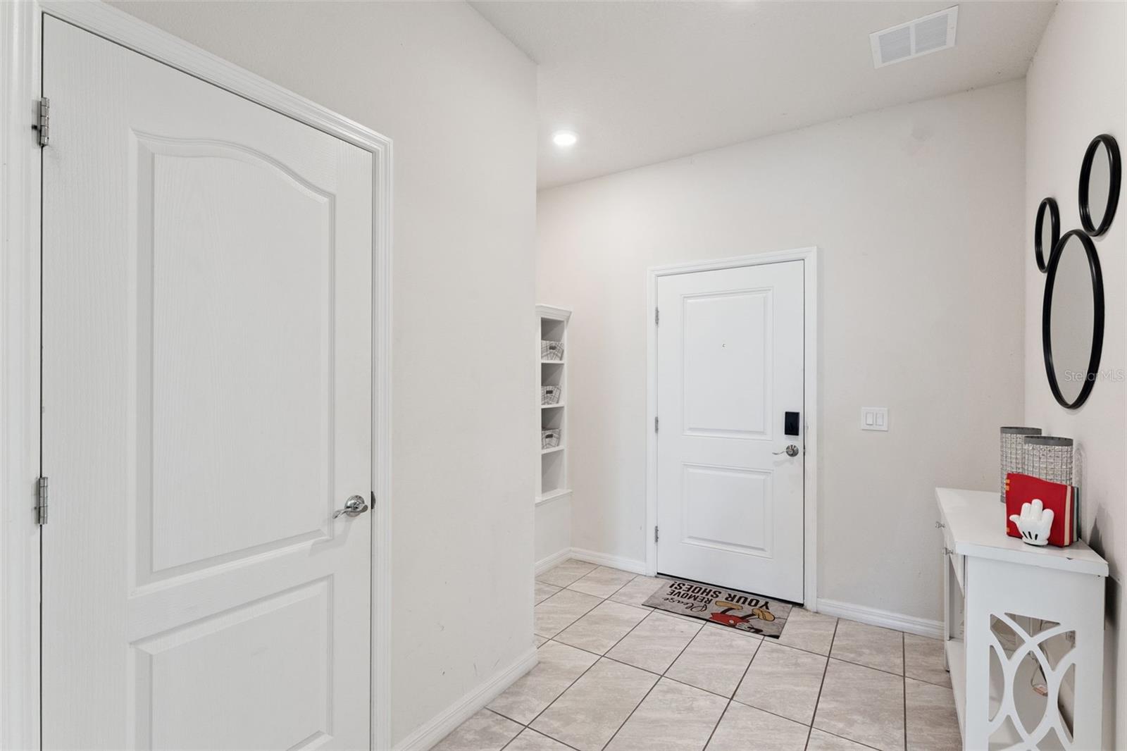 Image 14 of 62 For 7163 Oakmoss Loop