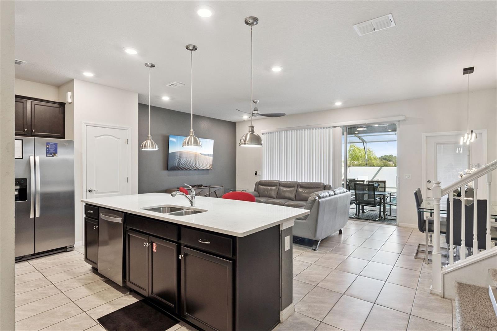 Image 21 of 62 For 7163 Oakmoss Loop