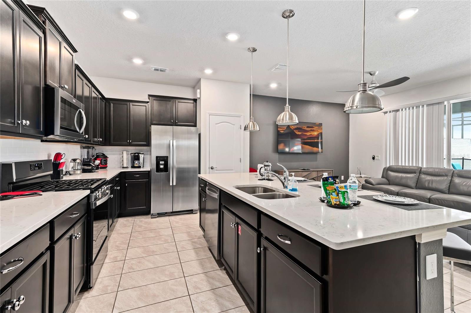 Image 7 of 62 For 7163 Oakmoss Loop