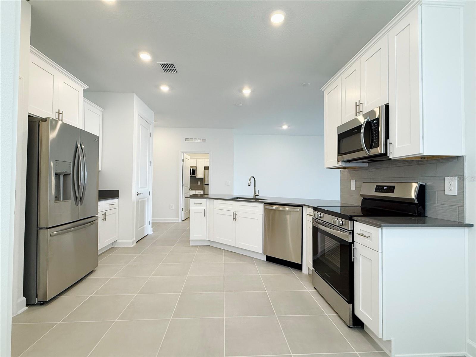 Image 8 of 27 For 2619 Peace Of Mind Avenue