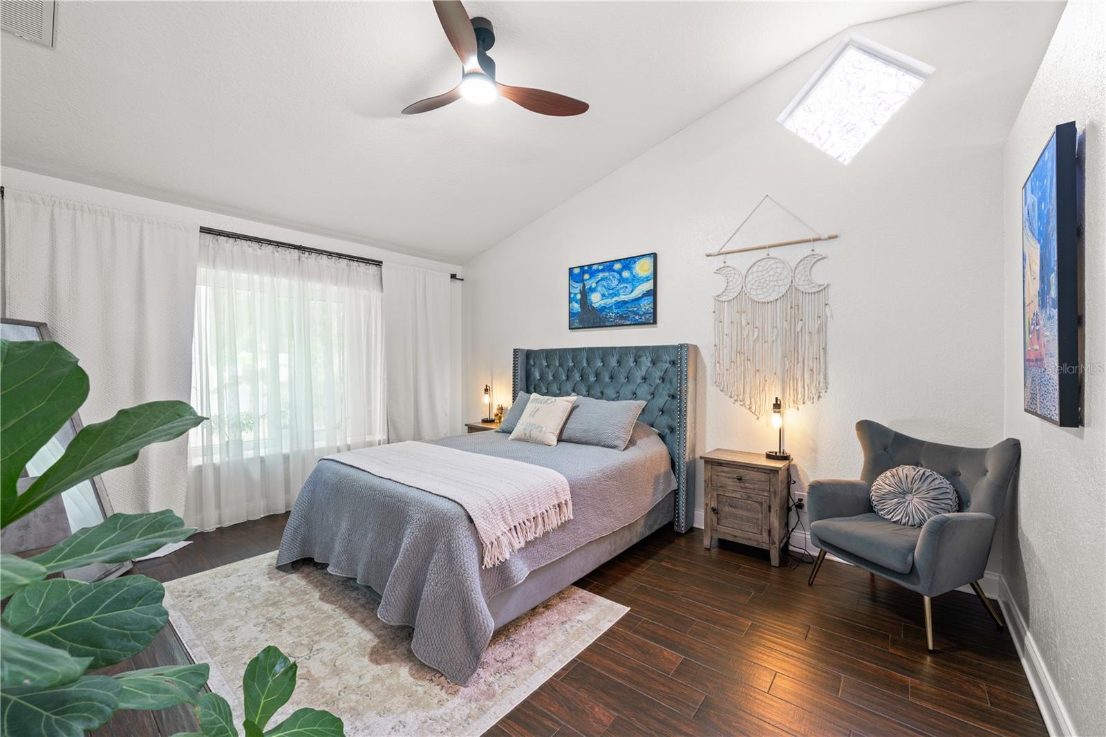 Image 20 of 52 For 7507 Whisper Woods Court