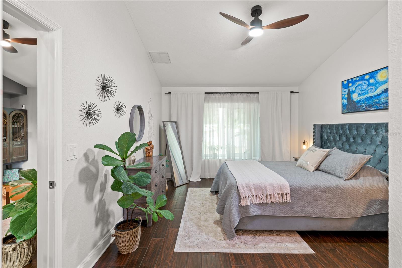 Image 24 of 52 For 7507 Whisper Woods Court