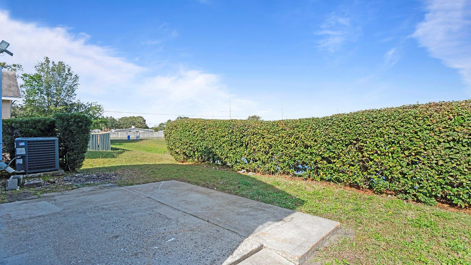 Image 18 of 27 For 11029 Einbender Road