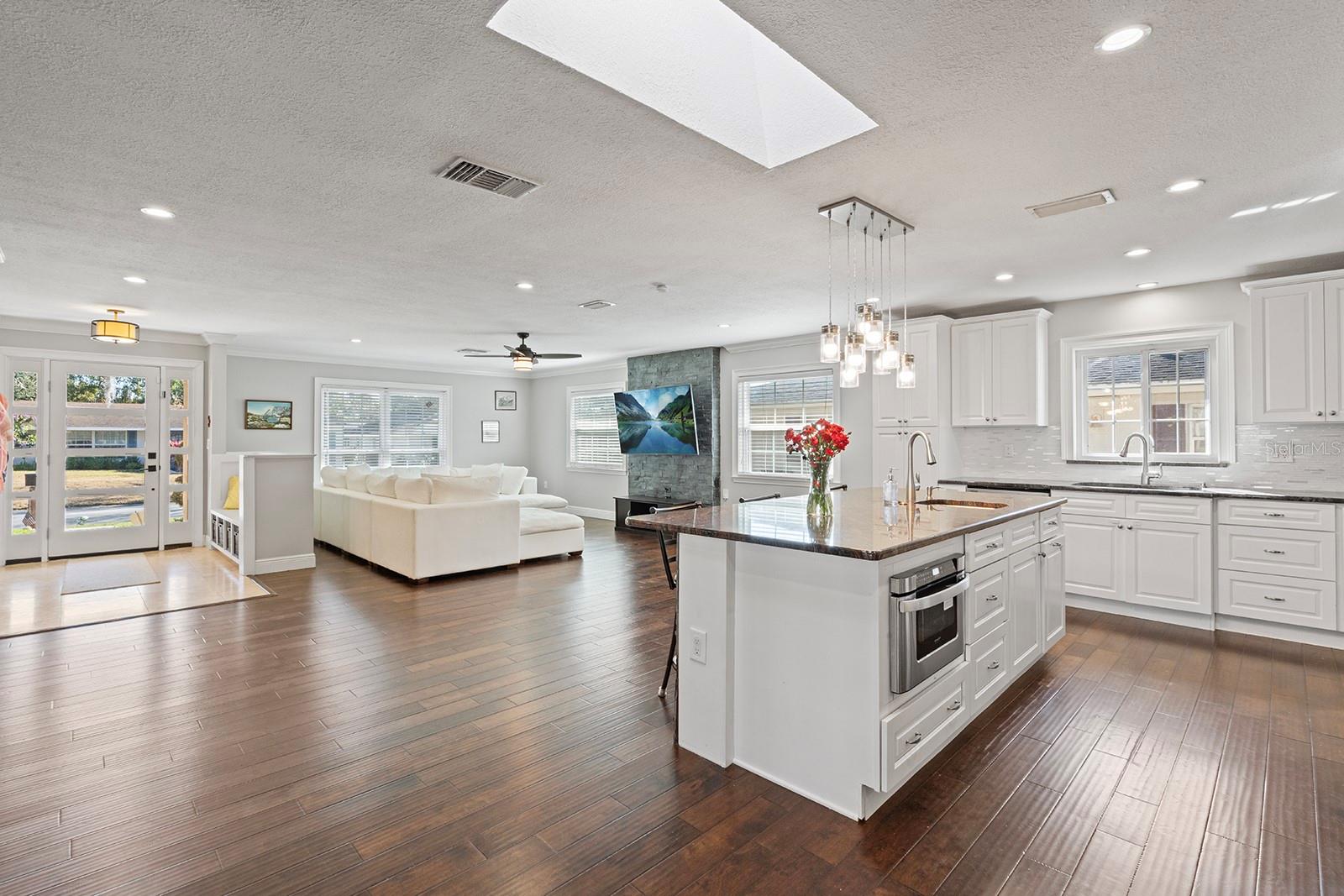 Image 11 of 43 For 3610 Gatewood Drive