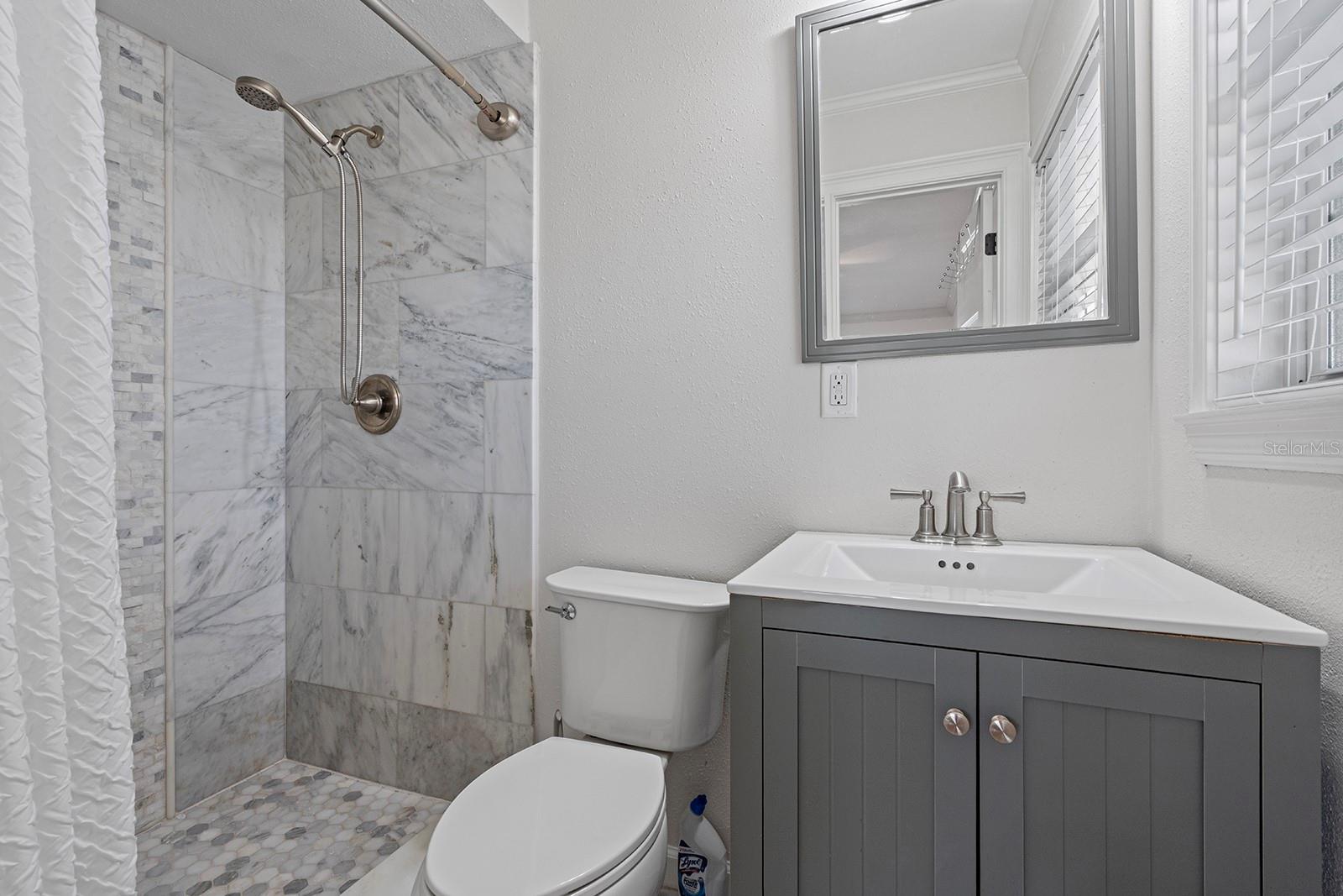 Image 22 of 43 For 3610 Gatewood Drive