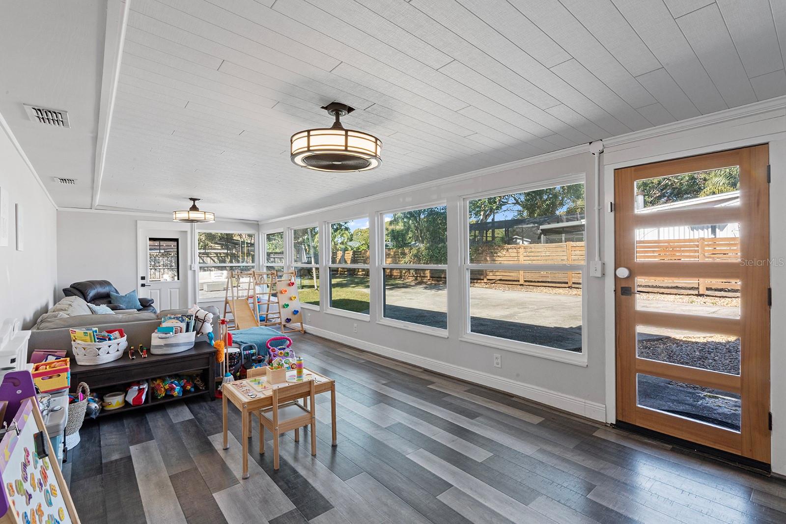 Image 26 of 43 For 3610 Gatewood Drive